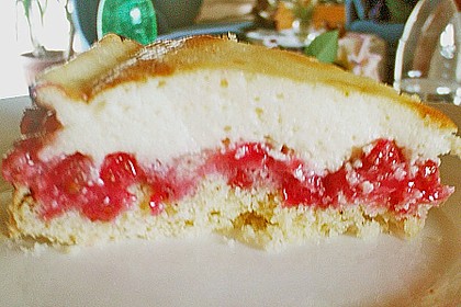 Johannisbeerkuchen mit Saure - Sahne - Guss vom Blech 1