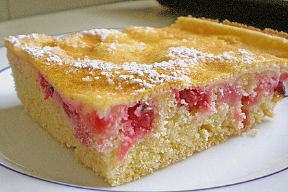 Johannisbeerkuchen mit Saure - Sahne - Guss vom Blech 3
