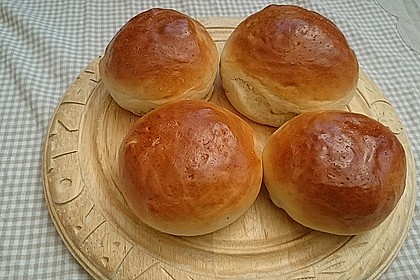 Rosinenbrötchen 4