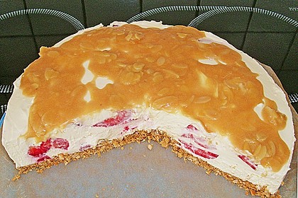 Erdbeer - Karamell - Torte 32