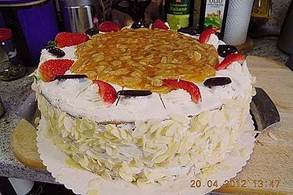Erdbeer - Karamell - Torte 20