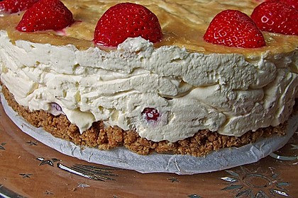 Erdbeer - Karamell - Torte 17