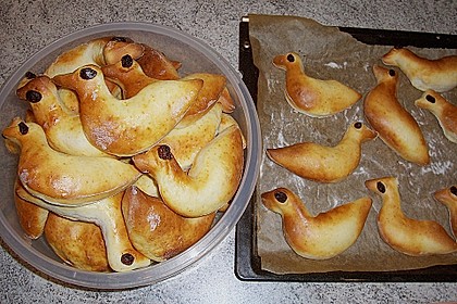 Süße Martinsgänse aus Quark - Öl Teig 4