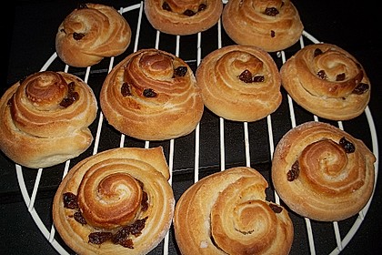 Rosinenschnecken 8