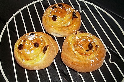 Rosinenschnecken 10