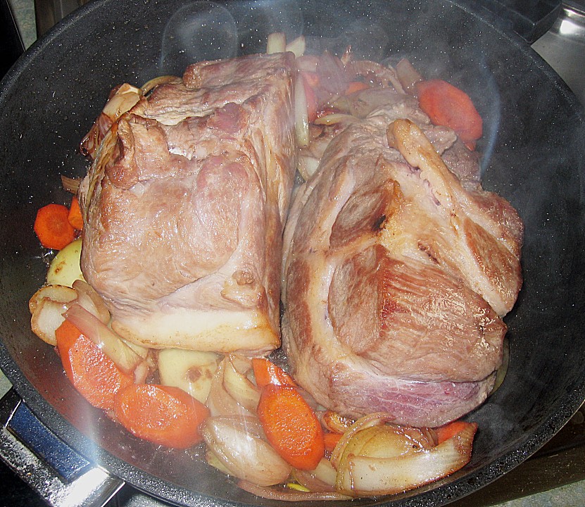 Schweinekamm in Schwarzbiersauce (Rezept mit Bild) | Chefkoch.de