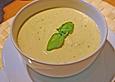 Zucchini - Cremesuppe mit Curry