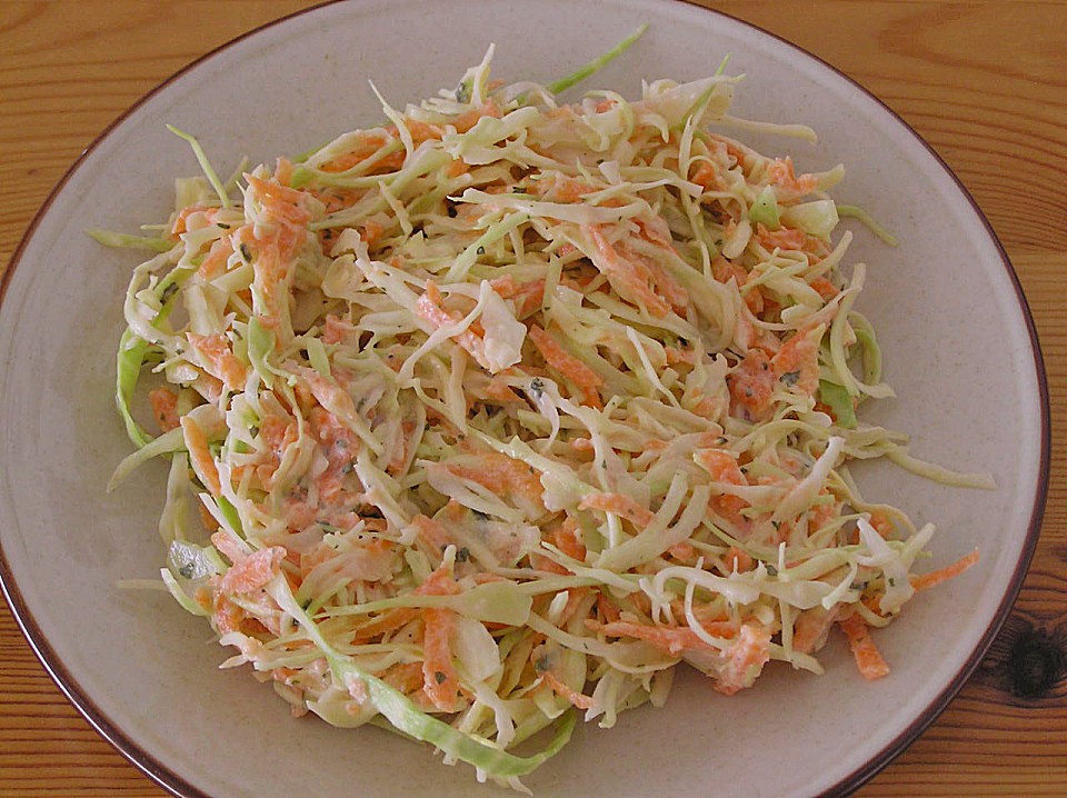 Weißkraut - Karotten - Salat (Rezept mit Bild) von poettchen | Chefkoch.de