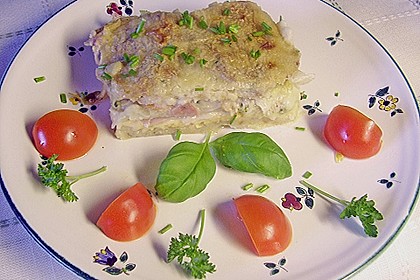 Kn&ouml;delauflauf mit Gem&uuml;se