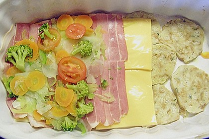 Kn&ouml;delauflauf mit Gem&uuml;se 1
