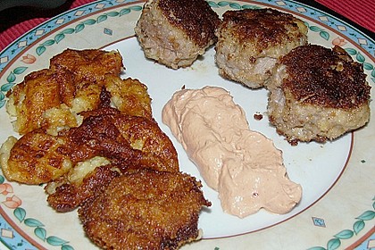 Knusprige Fleischb&auml;llchen nach russischer Art 1
