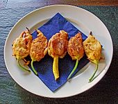 Zucchinibl&uuml;ten, gef&uuml;llt und frittiert (Bild)