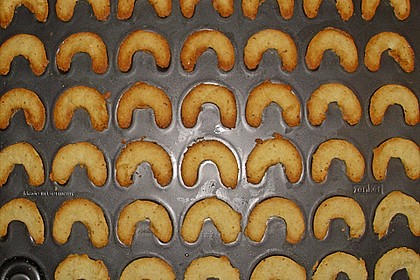 Marzipan - Butter - Kipferl 9