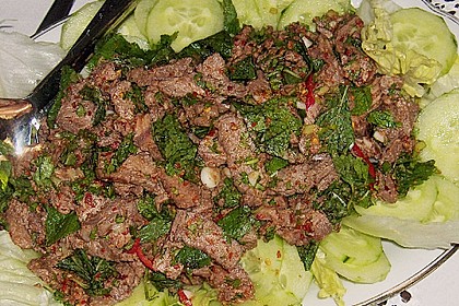 Pikanter thail&auml;ndischer Rindfleischsalat