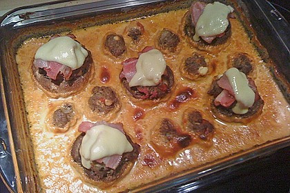 Gef&uuml;llte Champignons mit Schafsk&auml;se - Hackfleisch an K&auml;sesauce 8