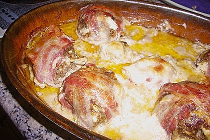 Gef&uuml;llte Champignons mit Schafsk&auml;se - Hackfleisch an K&auml;sesauce 9