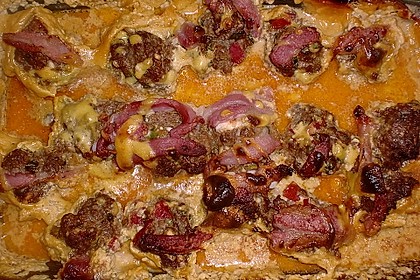 Gef&uuml;llte Champignons mit Schafsk&auml;se - Hackfleisch an K&auml;sesauce 12