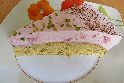 Erdbeer - Pistazien - Torte 14