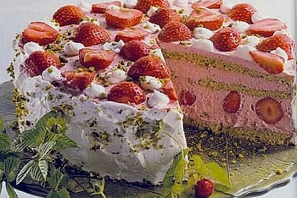 Erdbeer - Pistazien - Torte