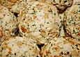 Pilzkn&ouml;del mit Gorgonzolasauce