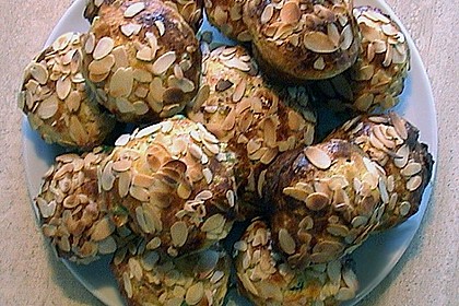 Brioches und Orangenmarmelade 1