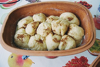 Dampfnudeln im R&ouml;mertopf 13