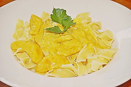 Hühnchen in Pfirsich - Curry - Rahmnudeln 10
