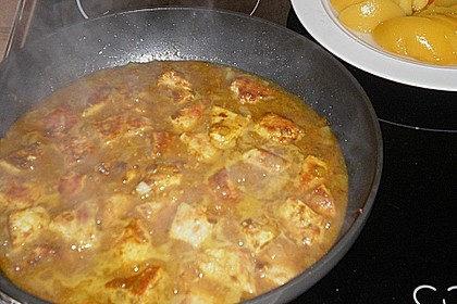 Hühnchen in Pfirsich - Curry - Rahmnudeln 15
