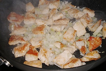 Hühnchen in Pfirsich - Curry - Rahmnudeln 16