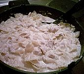 Putenbrust in Spargel - Wei&szlig;wein - Rahmnudeln (Bild)