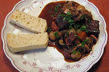 Rindfleisch in Rotwein mit Gemüse 3