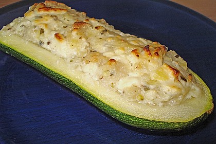 Überbackene Zucchini mit Schafskäse 19