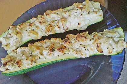 Überbackene Zucchini mit Schafskäse 32