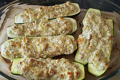 Überbackene Zucchini mit Schafskäse 12