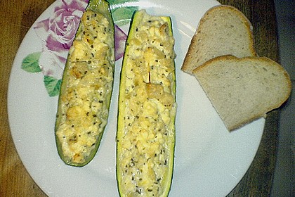 Überbackene Zucchini mit Schafskäse 33
