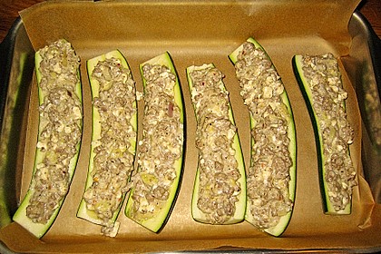 Überbackene Zucchini mit Schafskäse 35