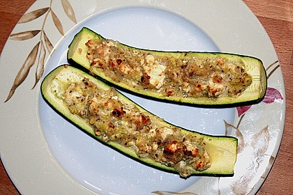 Überbackene Zucchini mit Schafskäse 15