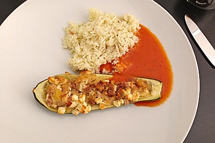 Überbackene Zucchini mit Schafskäse 23