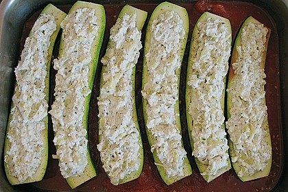 Überbackene Zucchini mit Schafskäse 38