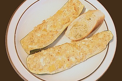 Überbackene Zucchini mit Schafskäse 51
