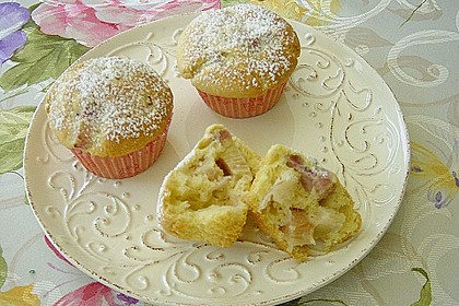 Rhabarber - Muffins 16
