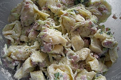 Tortellinisalat 10