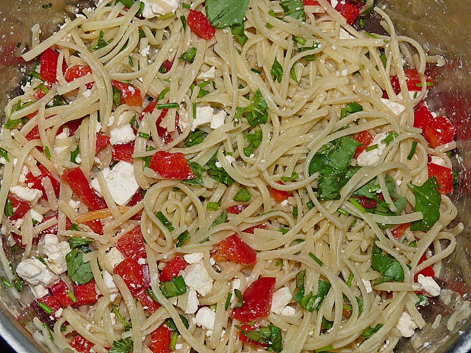 Spaghetti Salat (Rezept mit Bild) von lonoll | Chefkoch.de