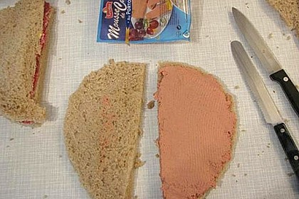 &Uuml;berraschungsbrot - Pain surprise