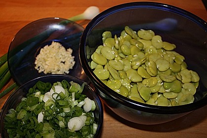 Favas com coentros
