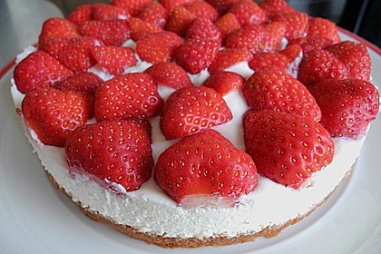 Erdbeer - Marzipan - Kuchen 1