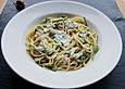 Zucchini - Spaghetti mit rotem Pfeffer