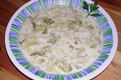 Rum&auml;nische Salatsuppe