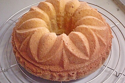 Eierlikör - Kuchen 24
