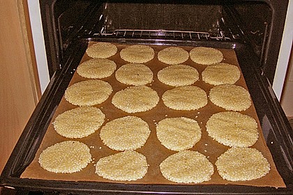 Erdnuss - Sesam - Plätzchen 12
